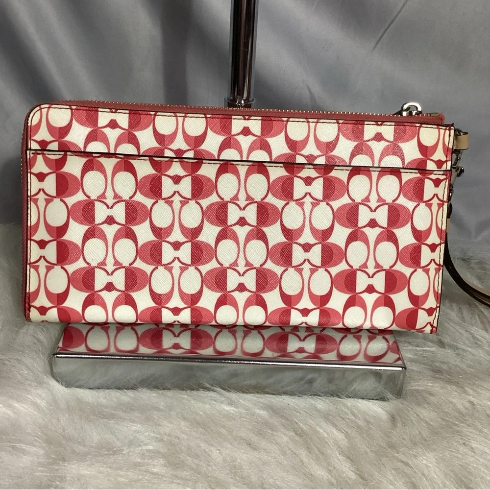 XL Coach Coated Canvas Sig C Wristlet Clutch Bag Phone Ready EUC